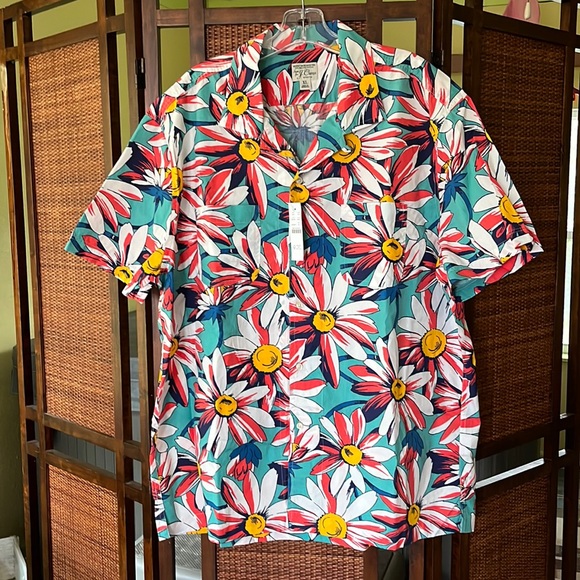J. Crew Other - NWT Men’s J Crew short sleeve shirt. Fun design.
